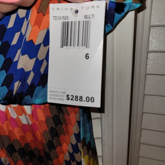 Nwt Trina Turk dress size 6 - Picture 5 of 7
